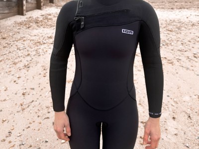 ION Products Amaze Amp 5/4 Front Zip XS 2025 Kitesurfing Review