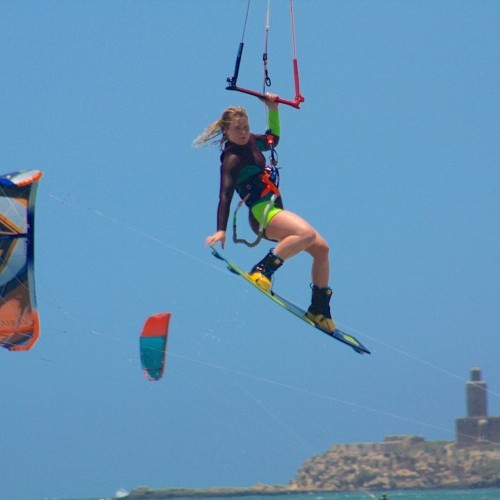 Kitesurfing in Essaouira  Holidays and Travel Guides » Africa