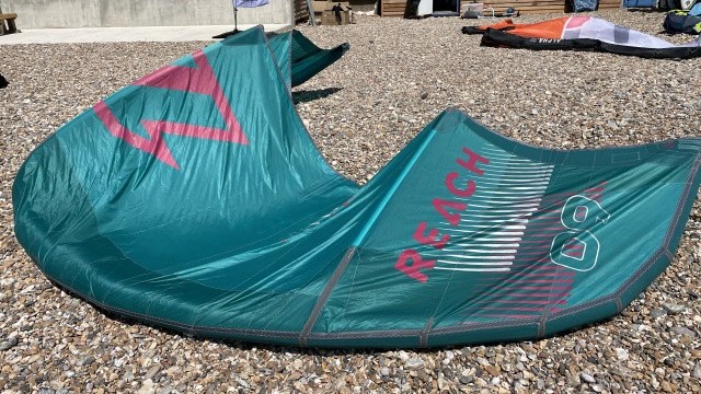 kite surfing costs