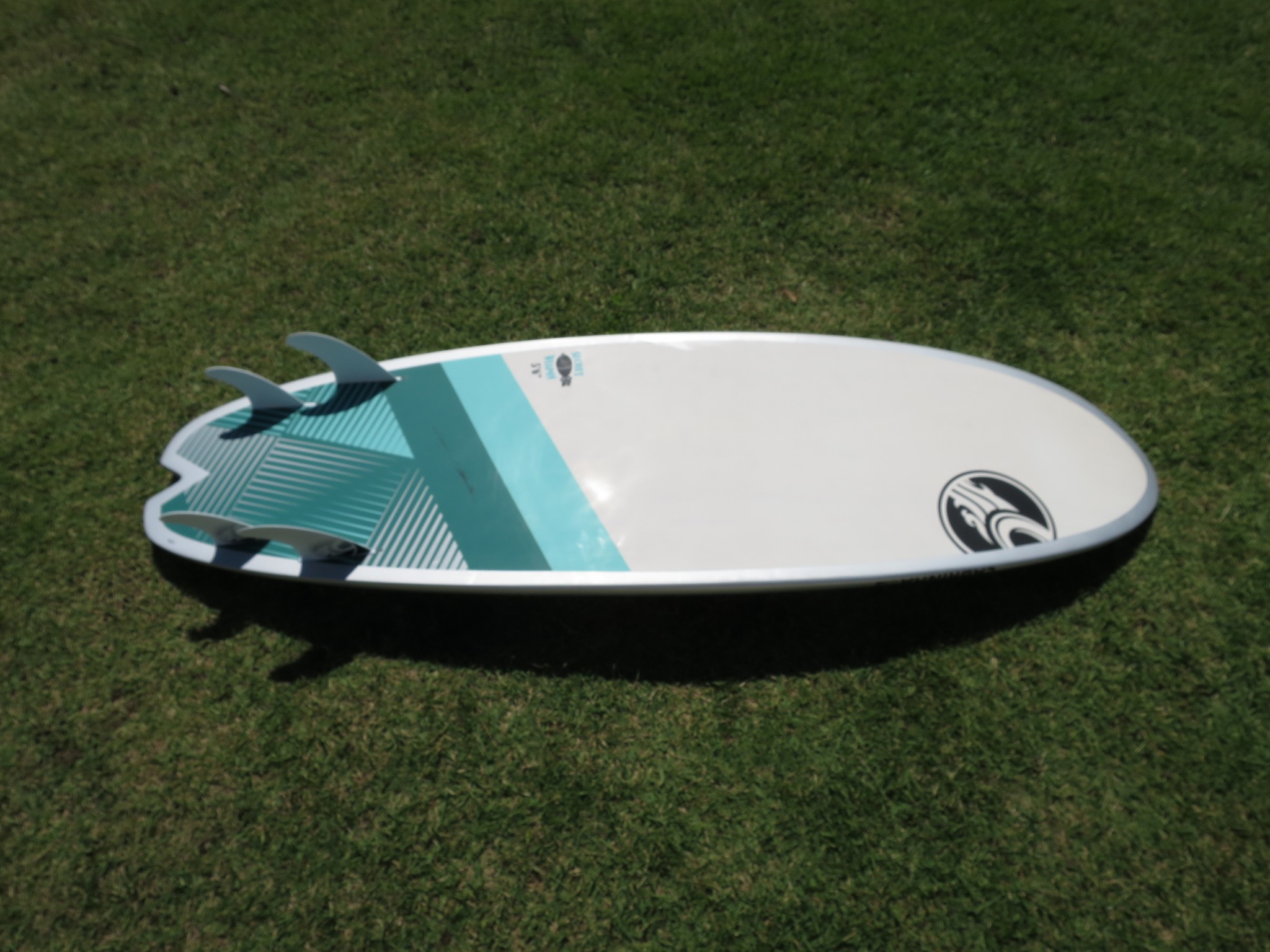 Archeologisch Kust kreupel Cabrinha Secret Weapon 5'6 2015 | Kitesurfing Reviews » Boards » Surfboards  | Free Kitesurfing Magazine Online | IKSURFMAG